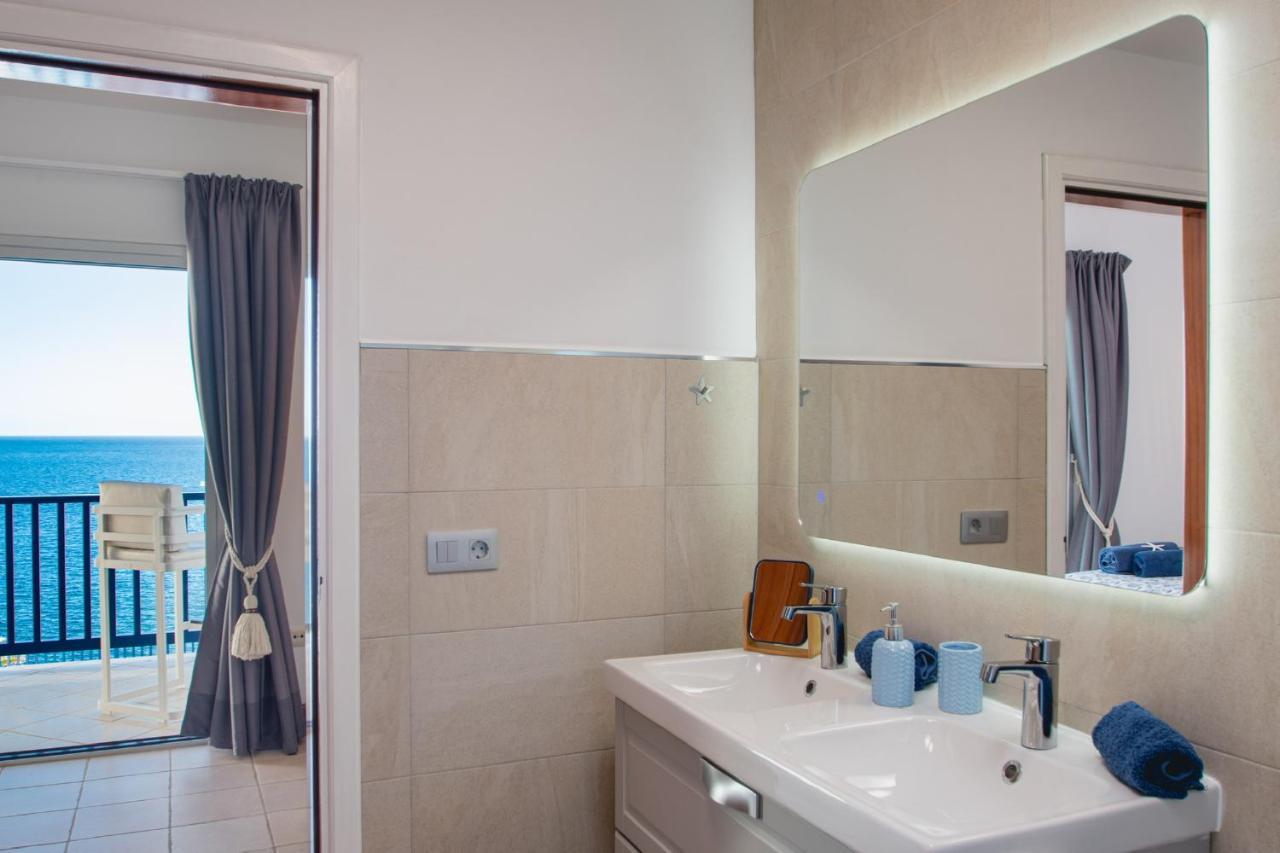 Frontline Villa 25, Modern Coastal Design With Amazing Views Puerto Calero Buitenkant foto