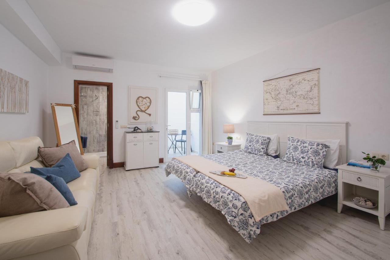 Frontline Villa 25, Modern Coastal Design With Amazing Views Puerto Calero Buitenkant foto